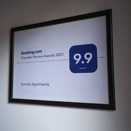 Sunrise Apartments Ni Eksteriør bilde