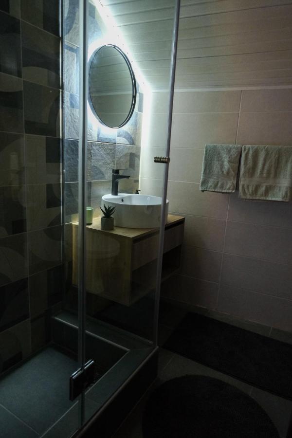 Sunrise Apartments Ni Eksteriør bilde