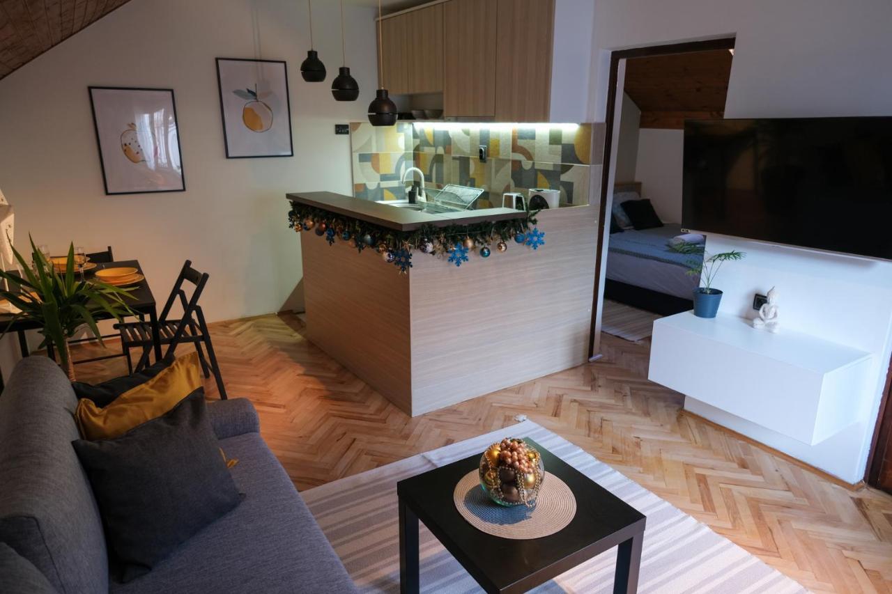 Sunrise Apartments Ni Eksteriør bilde