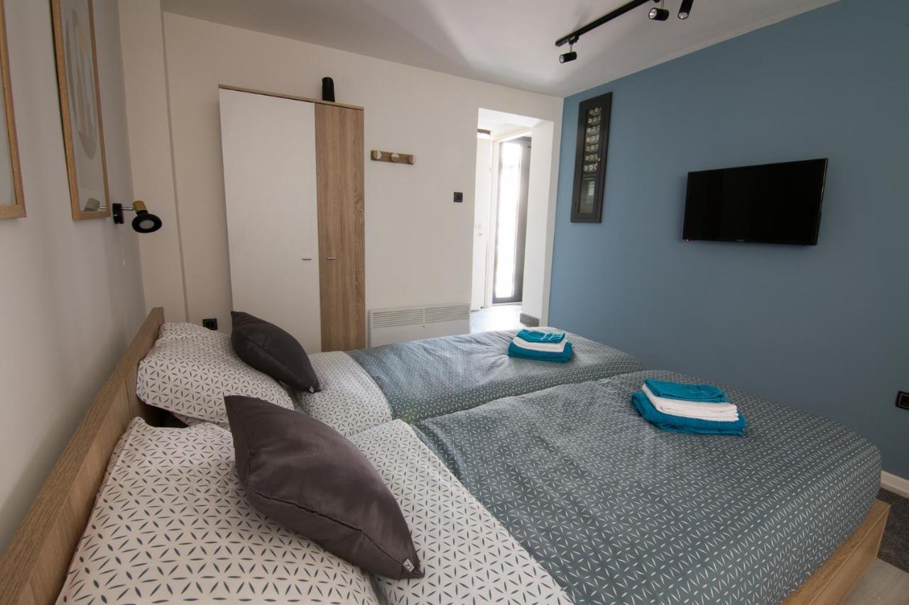 Sunrise Apartments Ni Eksteriør bilde