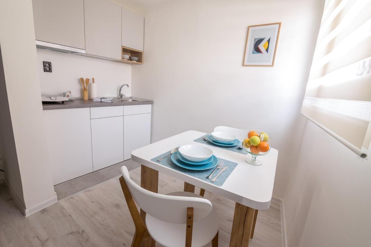 Sunrise Apartments Ni Eksteriør bilde
